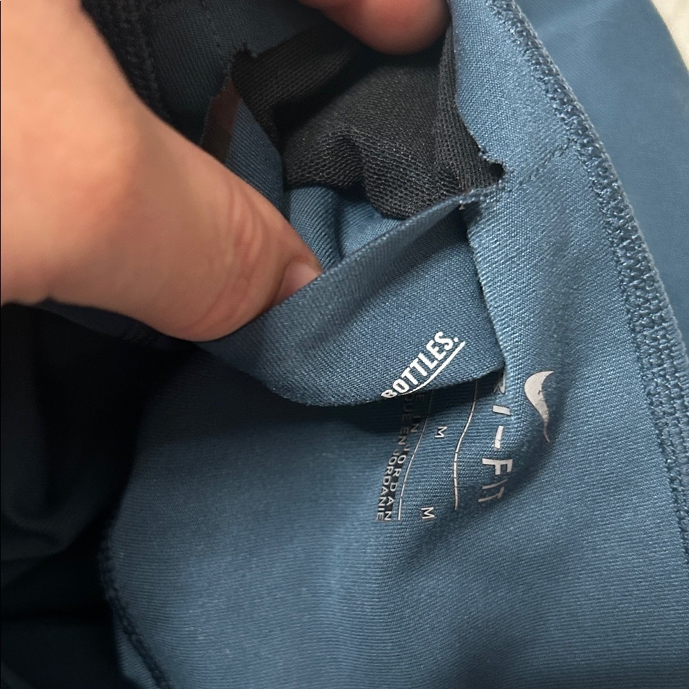 Nike drii-fit Teal Leggings - Picture 6 of 6